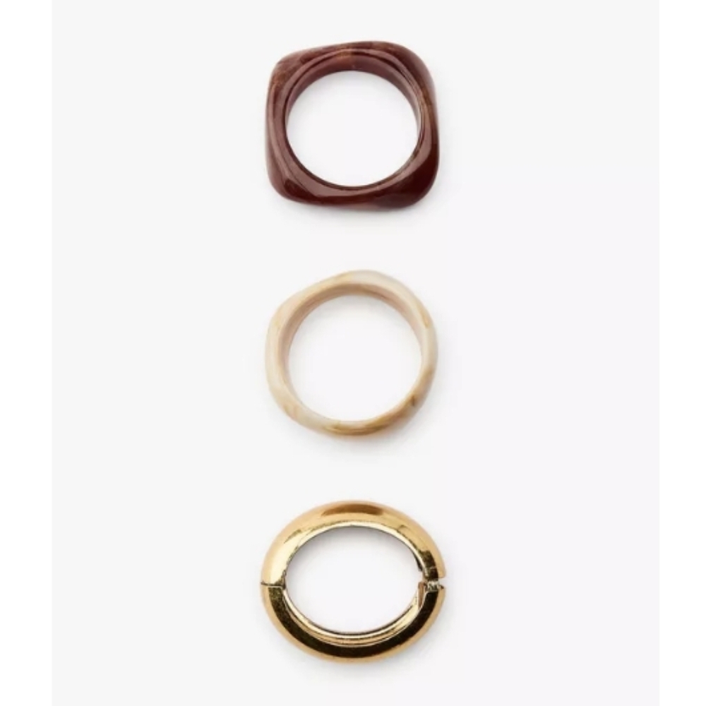 ZARA THREE PACK OF EMBOSSED BRACELETS - Picture 2 of 4